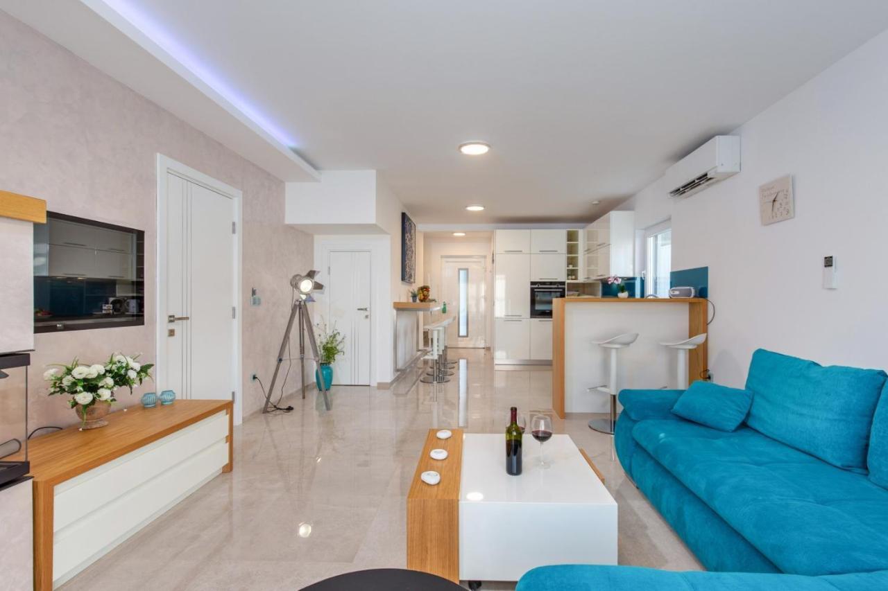 Tarari Luxury Apartment Baska  Ngoại thất bức ảnh