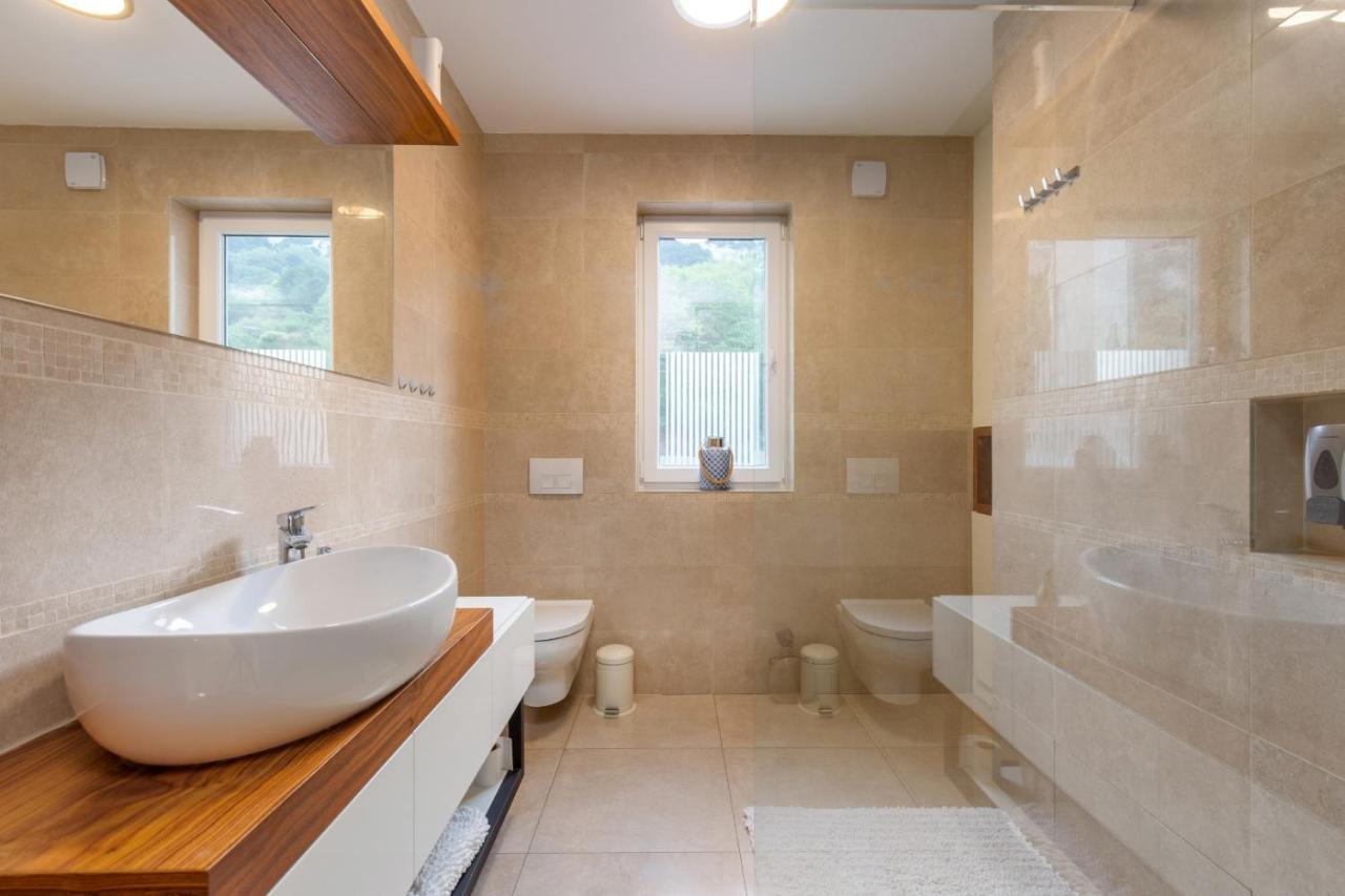 Tarari Luxury Apartment Baska  Ngoại thất bức ảnh