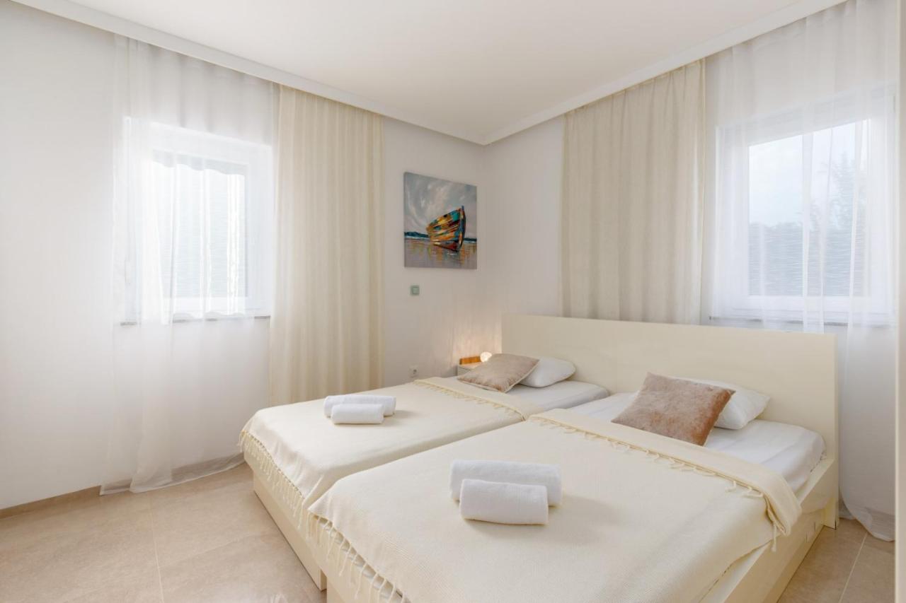 Tarari Luxury Apartment Baska  Ngoại thất bức ảnh