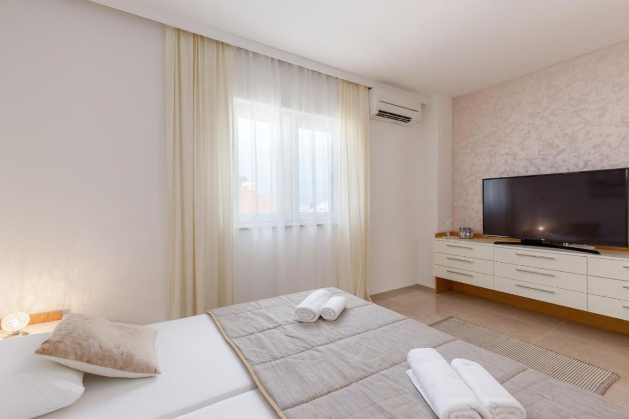 Tarari Luxury Apartment Baska  Ngoại thất bức ảnh