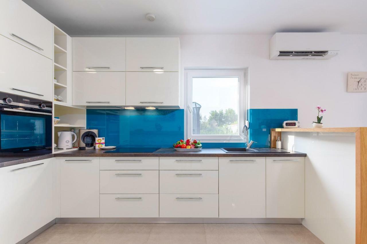 Tarari Luxury Apartment Baska  Ngoại thất bức ảnh